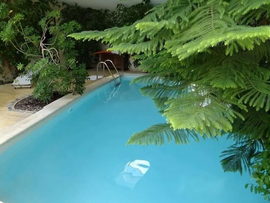 Ecolodge Au Fil De L'Eau, Avec Piscine Interieure Et Parc Arbore Lagnes 0*,